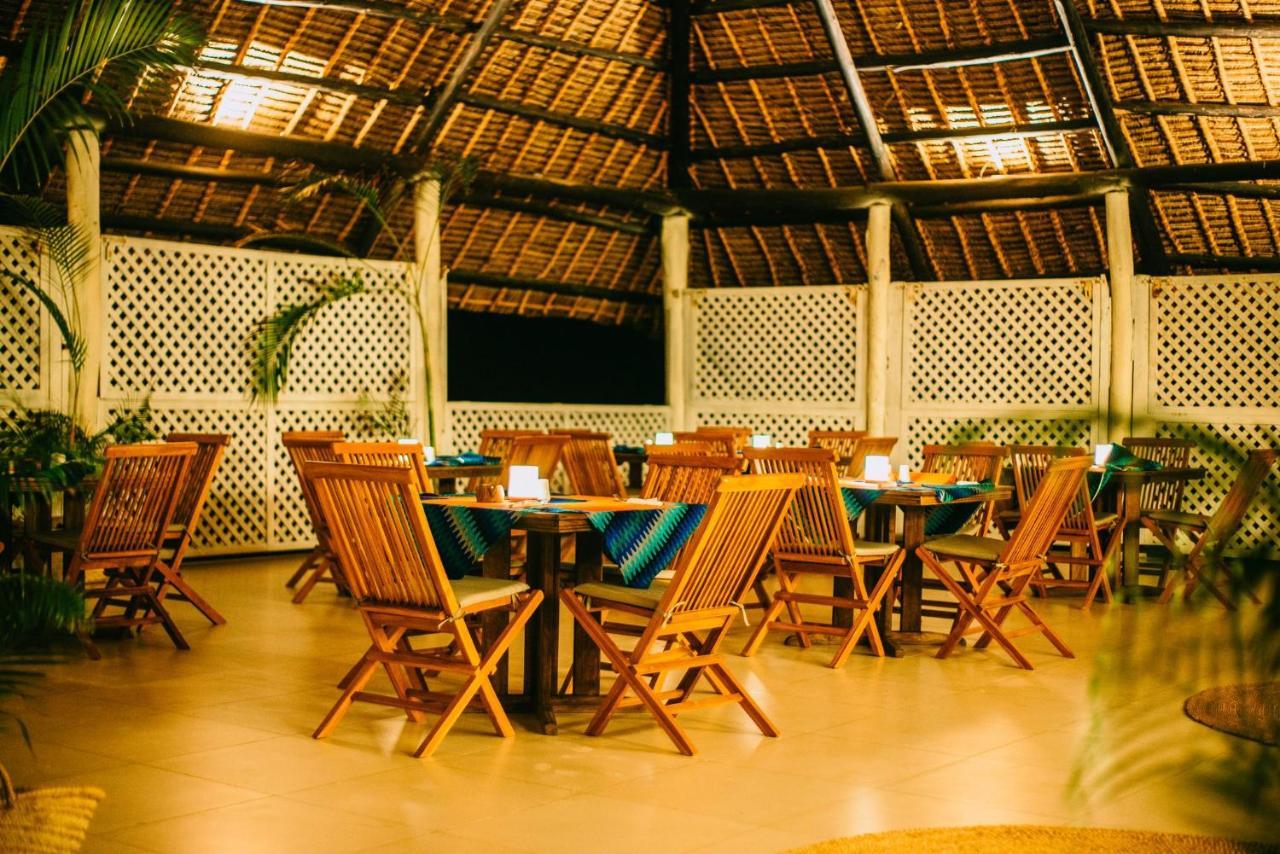 Kivuli Beach Resort Paje Kültér fotó