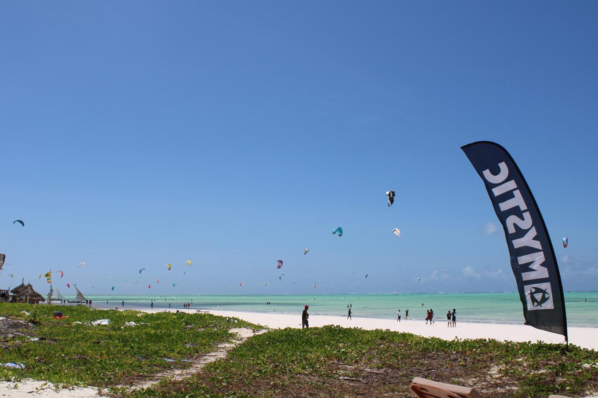 Kivuli Beach Resort Paje Kültér fotó