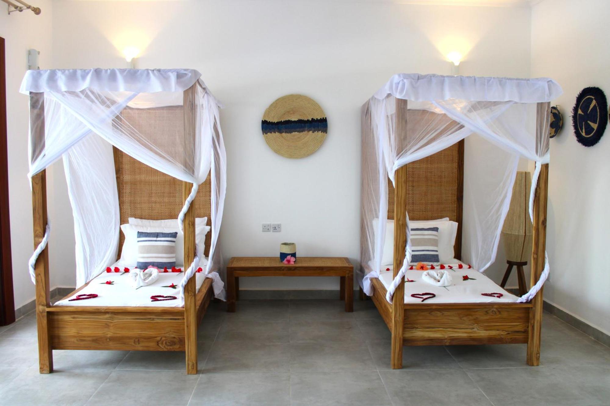 Kivuli Beach Resort Paje Kültér fotó