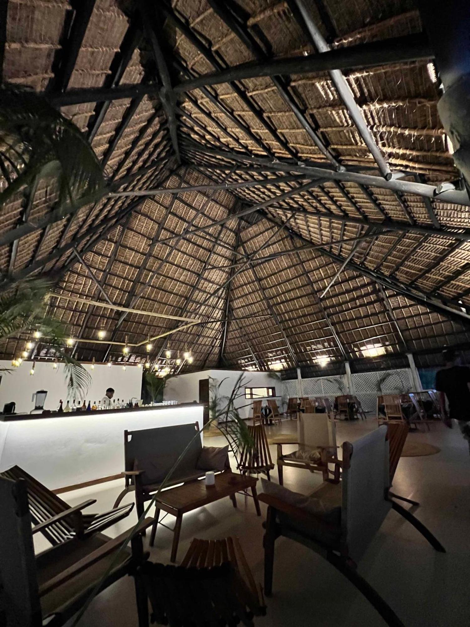 Kivuli Beach Resort Paje Kültér fotó